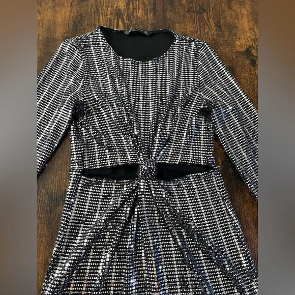 Zara metallic front twist mini dress - Picture 8 of 16